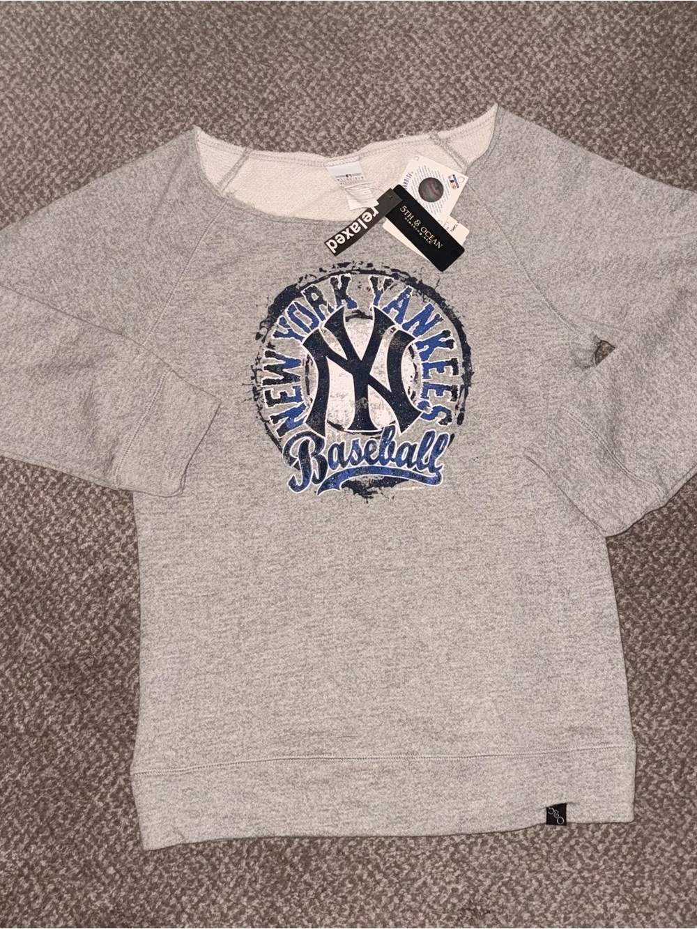 5th & Ocean Grey New York Yankees Baseball Sweatshirt